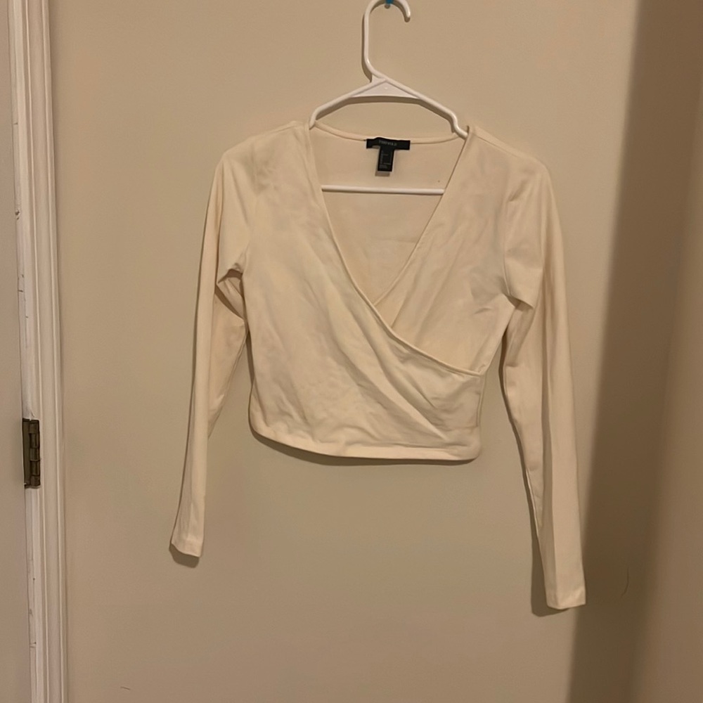 Cream long sleeve crop top